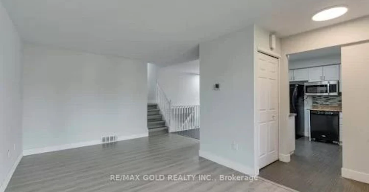 83 Speight Crescent, London, ON, N5V 3W7 - 5