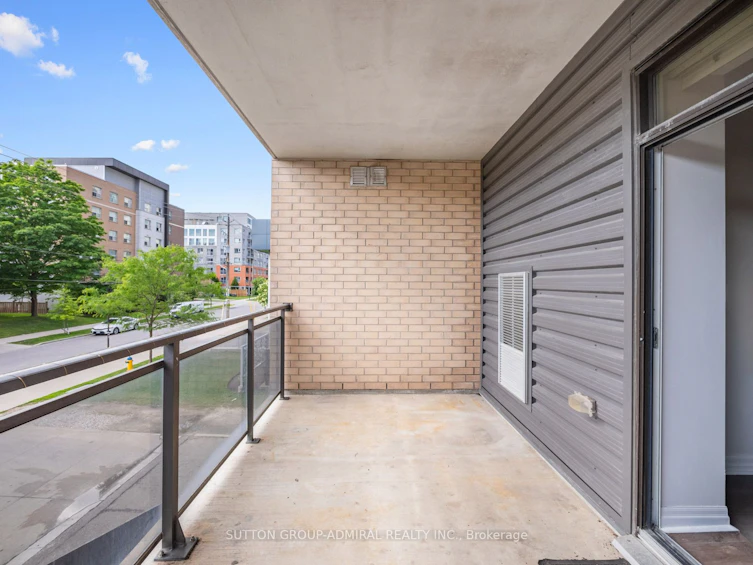 203-8 Hickory Street W, Waterloo, ON, N2L 3H6 - 12