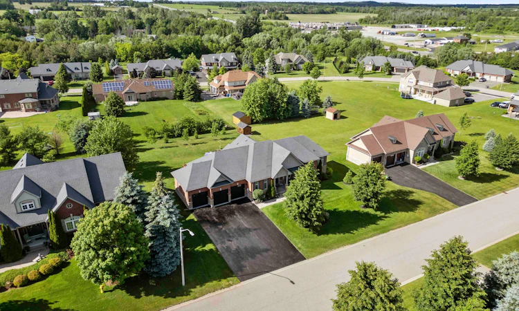 6 Masters Creek Boulevard