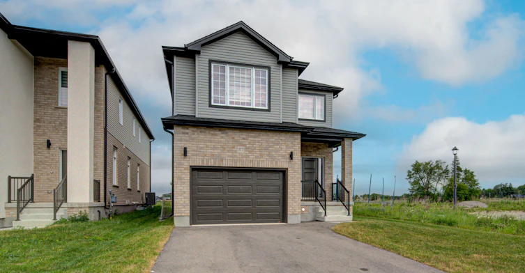 377 Bradshaw Drive, Stratford, ON, N5A 0K2 - 3