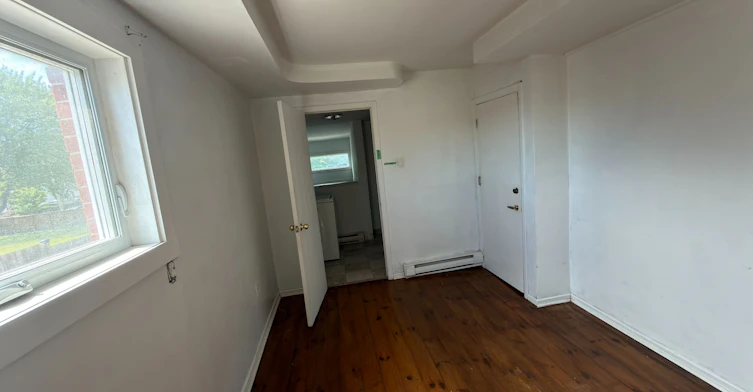 1168 Oxford Street E, London, ON, N5Y 3M1 - 10