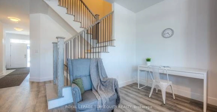 154 Sycamore Street, Blue Mountains, ON, L9Y 4E2 - 11
