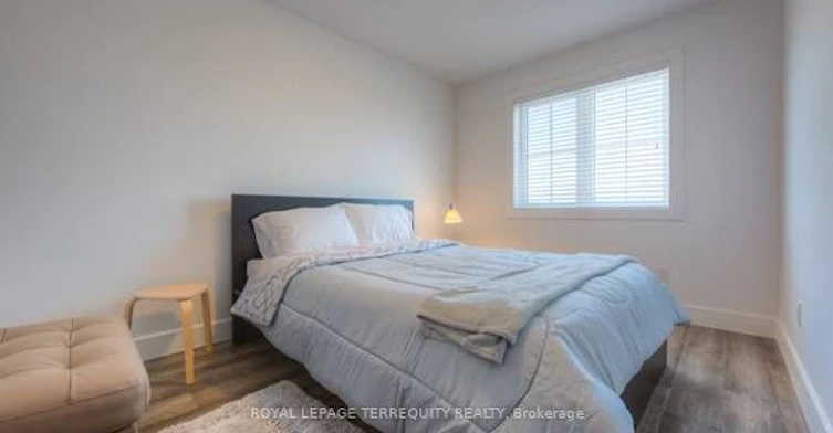 154 Sycamore Street, Blue Mountains, ON, L9Y 4E2 - 17