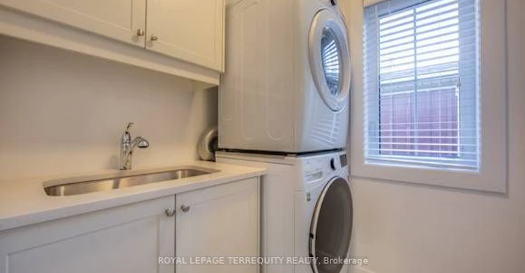 154 Sycamore Street, Blue Mountains, ON, L9Y 4E2 - 19