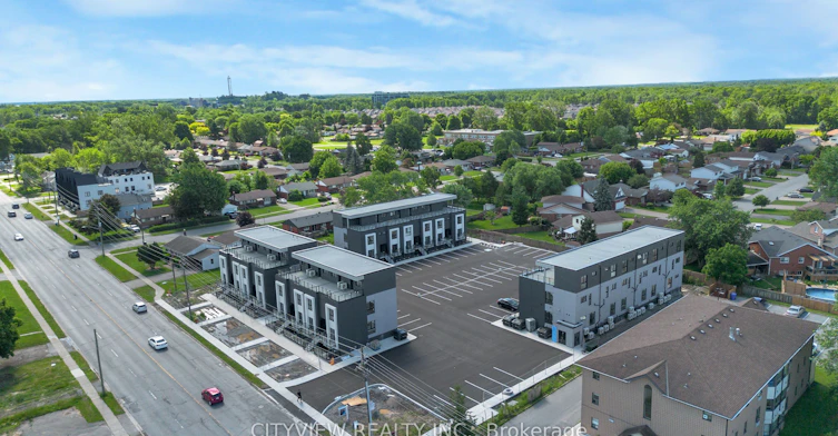309-6638 Mcleod Road, Niagara Falls, ON, L2G 3G5