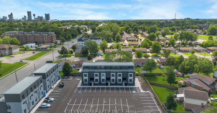 309-6638 Mcleod Road, Niagara Falls, ON, L2G 3G5 - 4