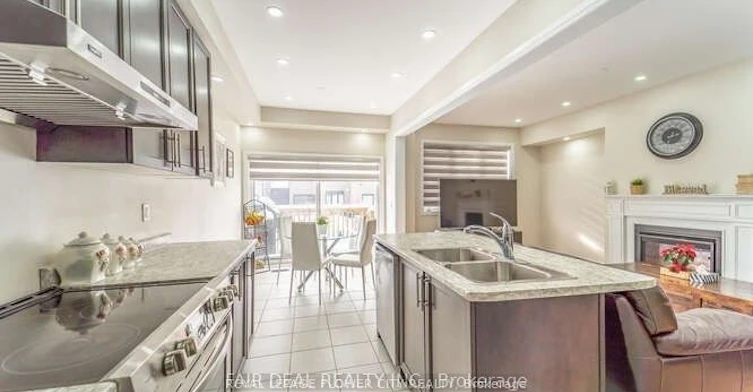 1118 Edinburgh Drive, Woodstock, ON, N4T 0M2 - 12