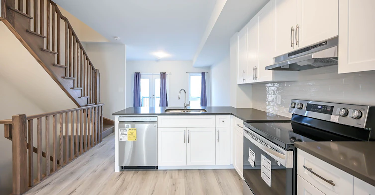 58-720 Grey Street, Brantford, ON, N3S 0K2 - 4