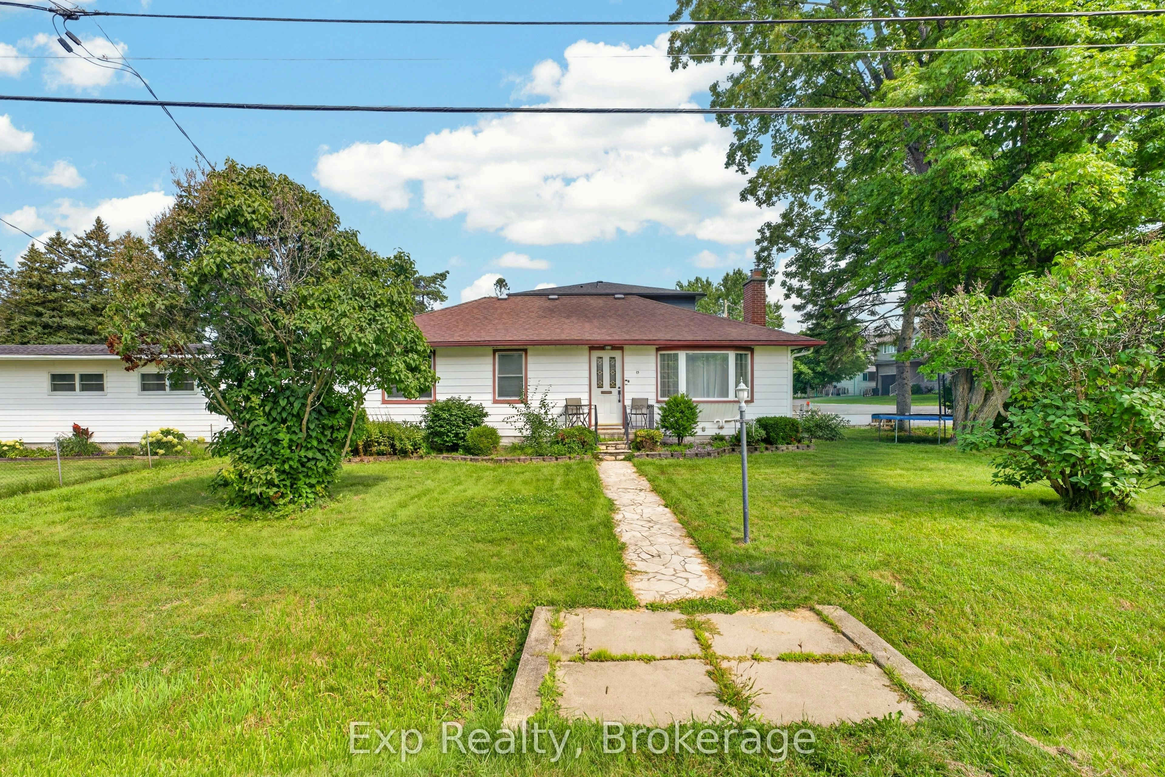 15 Redden Street, Kingston, ON, K7M 4K9