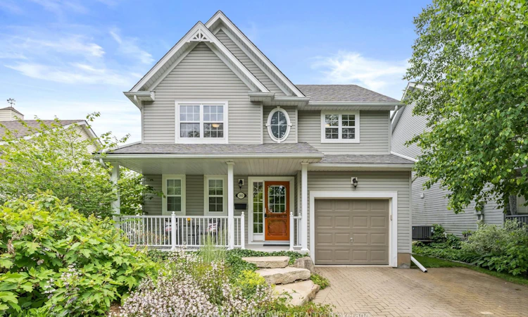 160 Old Maple Boulevard
