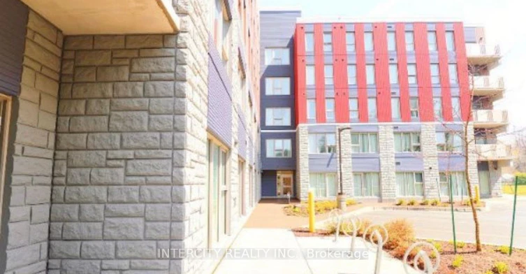 425-77 Leeland Street, Hamilton, ON, L8S 3A1 - 14