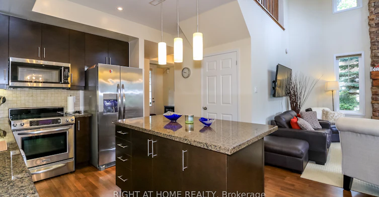 33 Marina Village Drive, Georgian Bay, ON, L0K 1S0 - 7