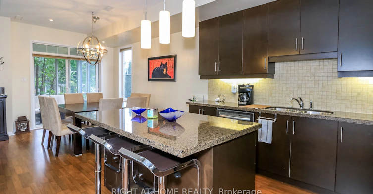 33 Marina Village Drive, Georgian Bay, ON, L0K 1S0 - 5