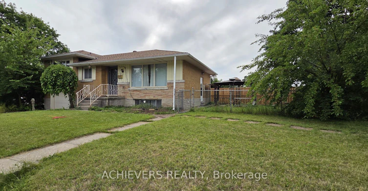 222 Sixth Avenue, Kitchener, ON, N2C 1R3 - 2
