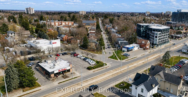 1210-741 King Street W, Kitchener, ON, N2G 1E5 - 13