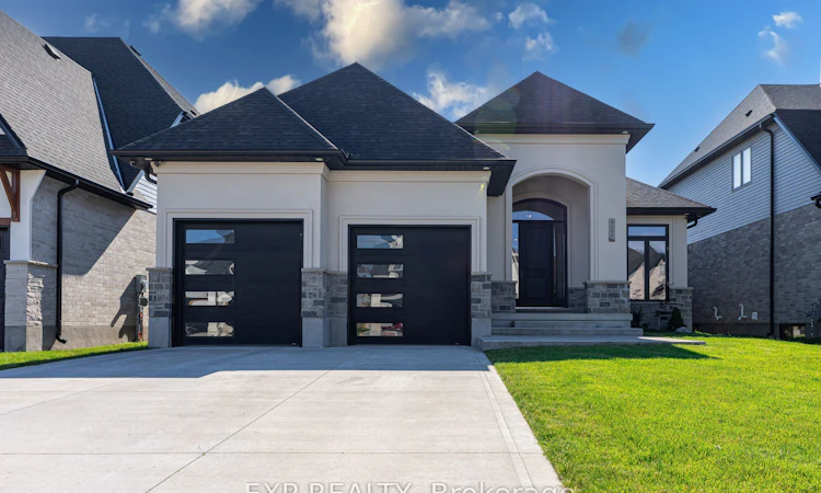 4099 Sugarmaple Crossing