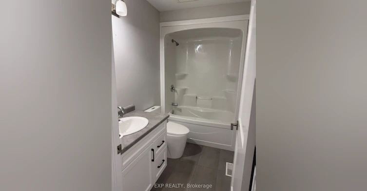 5960 Delaware Street, Niagara Falls, ON, L2G 2E3 - 13