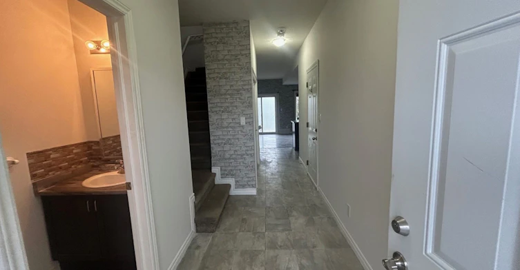 16-10.5 Dufferin Street, Norwich, ON, N0J 1P0 - 2