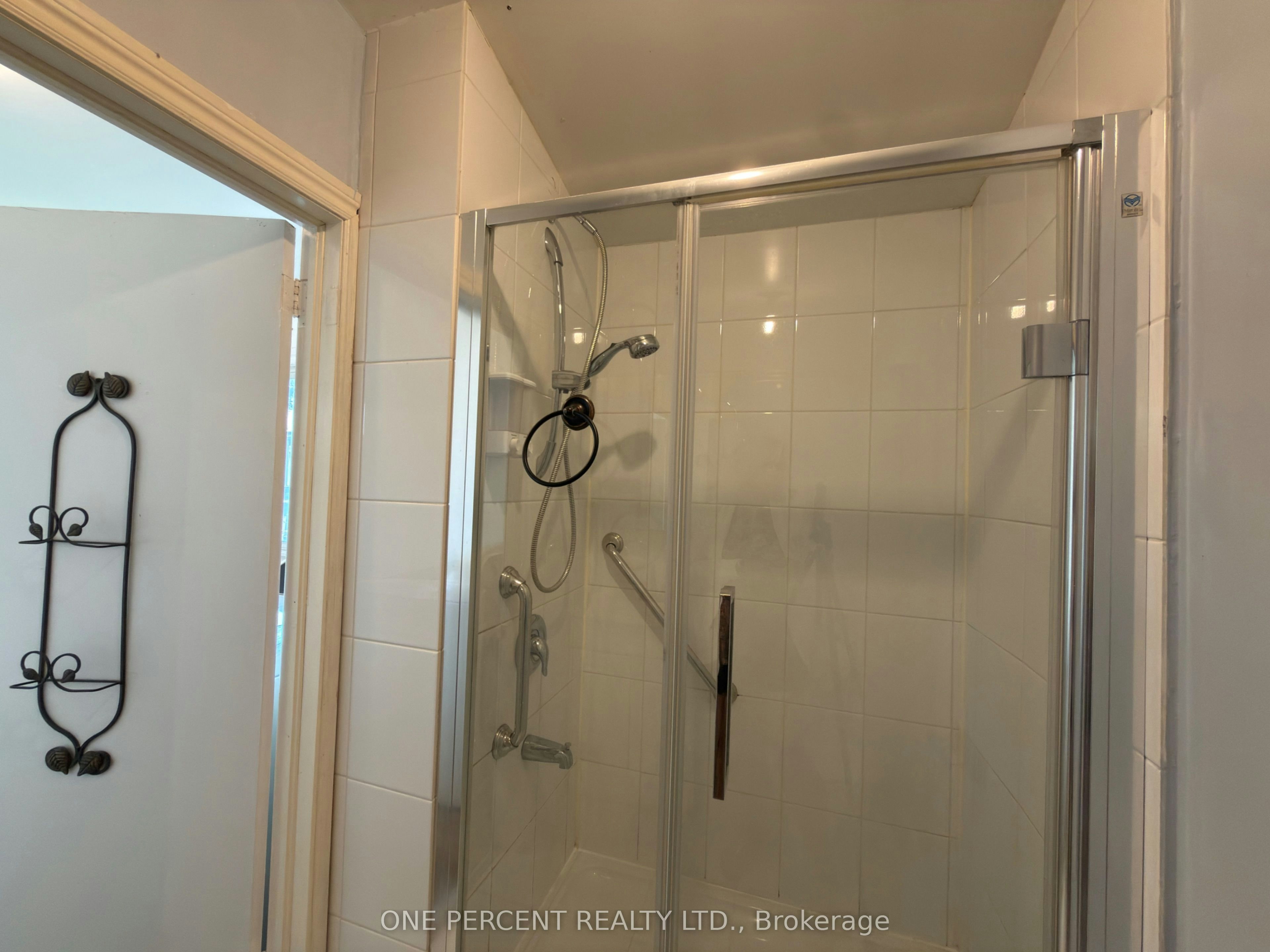 5082 Saint Lawrence Avenue, Niagara Falls, ON, L2E 3Y8 - 15