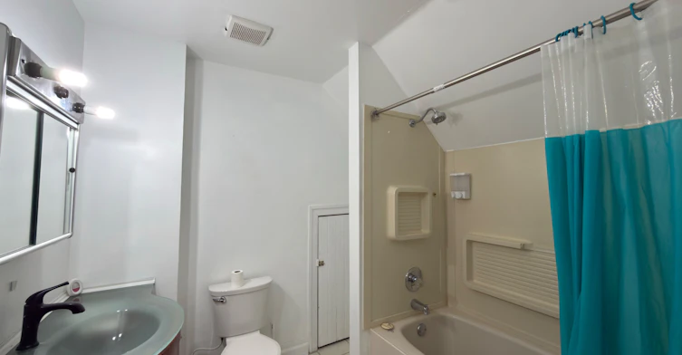 5082 Saint Lawrence Avenue, Niagara Falls, ON, L2E 3Y8 - 16