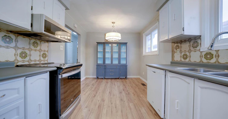23 Taymall Street, Hamilton, ON, L8W 1Z7 - 10