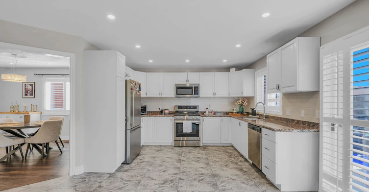 3 Haskins Court, Hamilton, ON, L8K 6R1 - 14