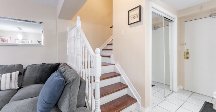 111-75 Glenburn Court, Hamilton, ON, L8E 1C7 - 3