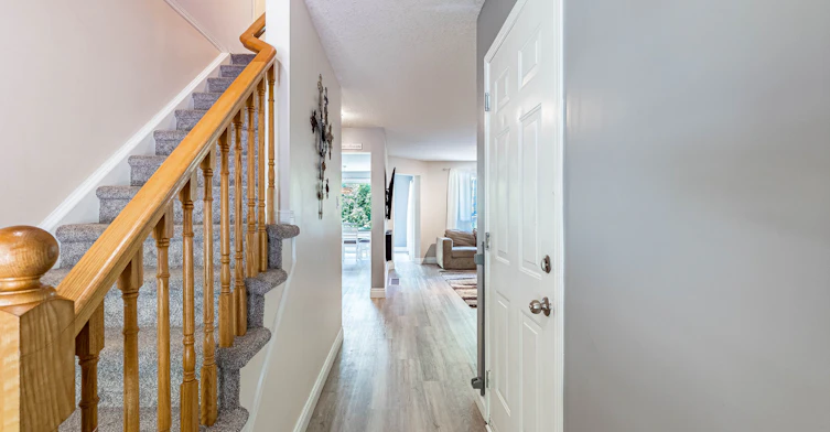 63 Wood Grove Crescent, Cambridge, ON, N1T 2A1 - 4