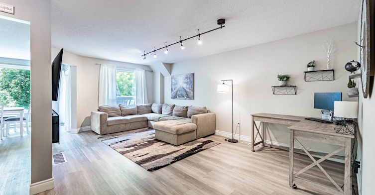 63 Wood Grove Crescent, Cambridge, ON, N1T 2A1 - 5