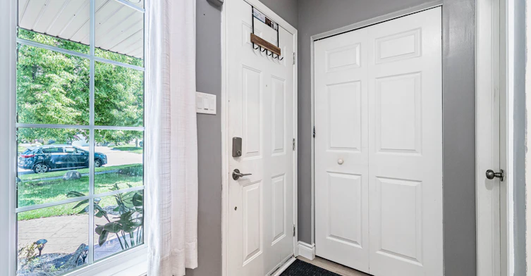 63 Wood Grove Crescent, Cambridge, ON, N1T 2A1 - 3