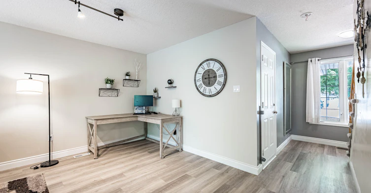 63 Wood Grove Crescent, Cambridge, ON, N1T 2A1 - 9