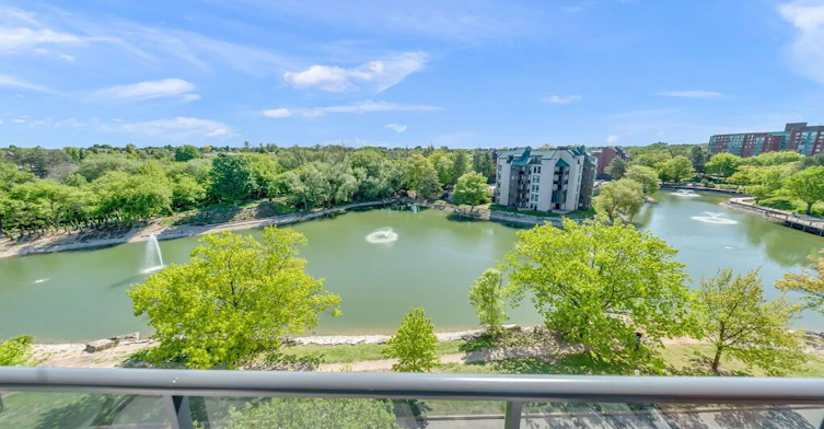 611-30 Blue Springs Drive, Waterloo, ON, N2J 4T2 - 17