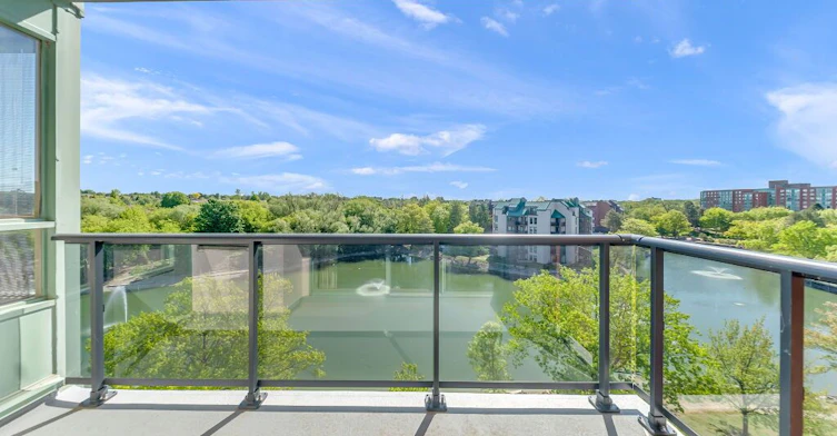 611-30 Blue Springs Drive, Waterloo, ON, N2J 4T2 - 16