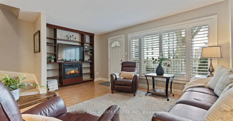 29-15 Green Valley Drive, Kitchener, ON, N2P 1K7
