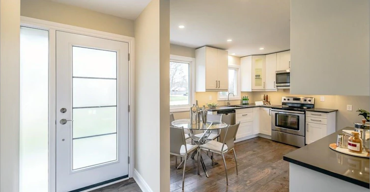 Main-653 Geneva Street, St. Catharines, ON, L2N 2J6 - 9
