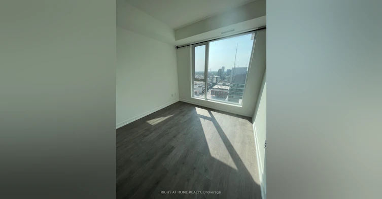 1501-55 Duke Street W, Kitchener, ON, N2H 0C9 - 7