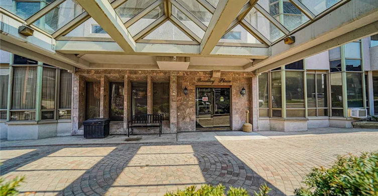 8A-67 Caroline Street S, Hamilton, ON, L8P 3K6 - 3