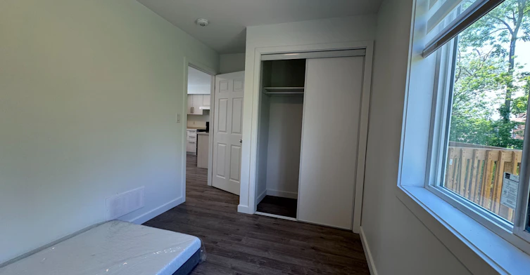 (Main)-133 Highriver Trail, Welland, ON, L3C 0H6 - 9