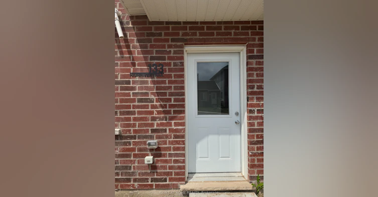 (Main)-133 Highriver Trail, Welland, ON, L3C 0H6 - 2