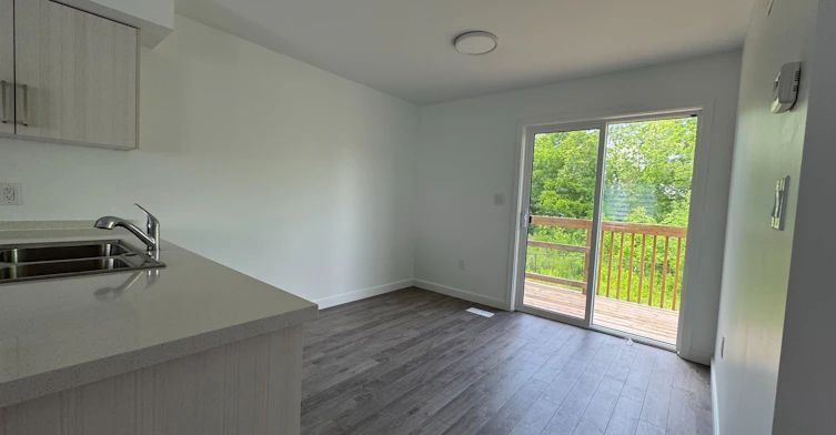 (Main)-133 Highriver Trail, Welland, ON, L3C 0H6 - 7