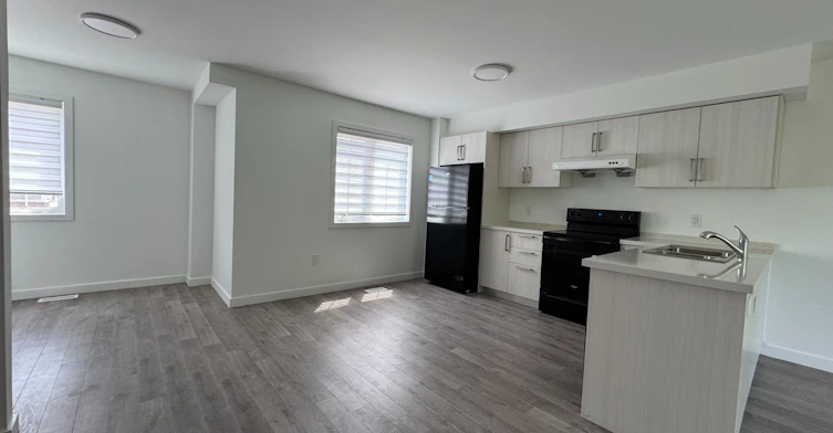 (Main)-133 Highriver Trail, Welland, ON, L3C 0H6 - 5