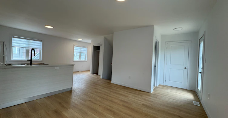 (Main)-113 Highriver Trail, Welland, ON, L3C 0H6 - 8