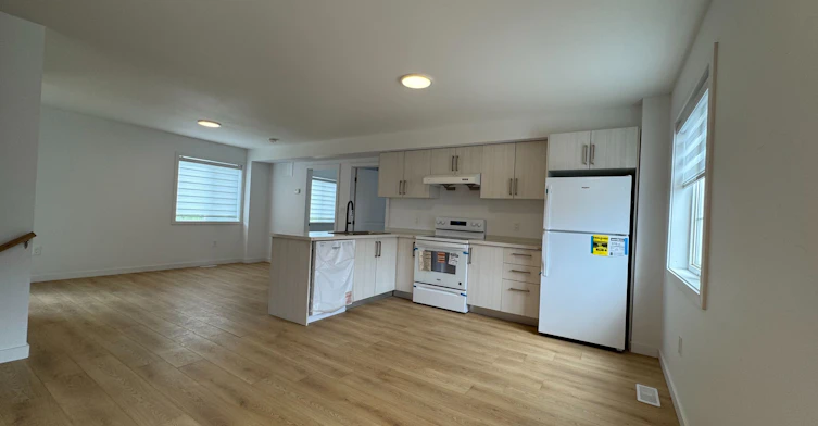 (Main)-113 Highriver Trail, Welland, ON, L3C 0H6 - 6