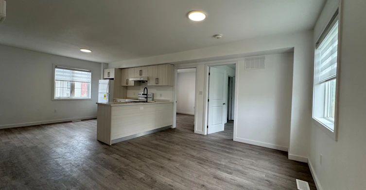 (Main)-119 Highriver Trail, Welland, ON, L3C 0H6 - 9