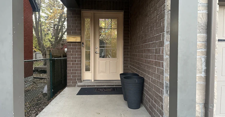 A-42 St Paul Avenue, Brantford, ON, N3T 4E6 - 3