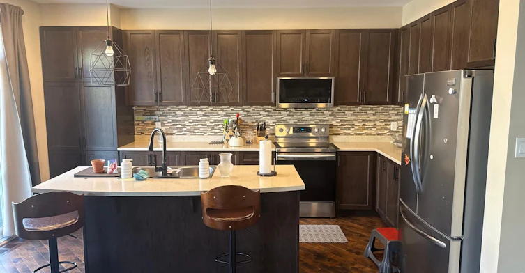 371 Vendevale Avenue, Ottawa, ON, K2P 0S4 - 9