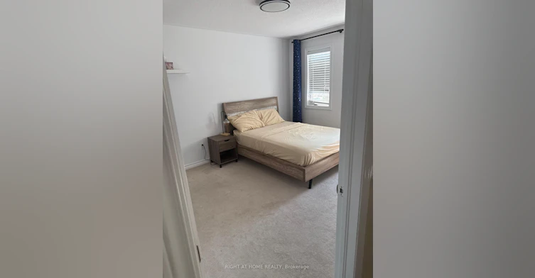 371 Vendevale Avenue, Ottawa, ON, K2P 0S4 - 18