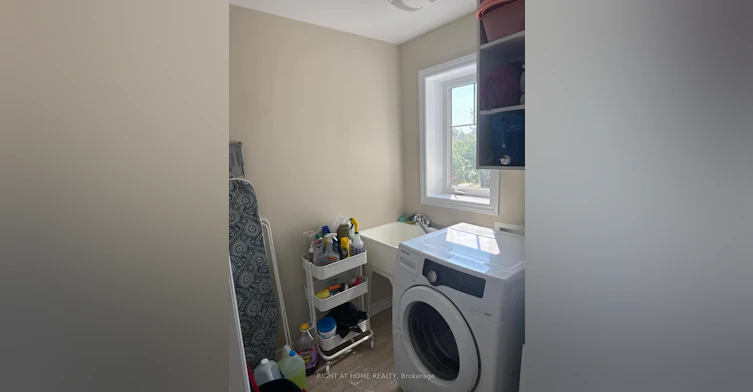 371 Vendevale Avenue, Ottawa, ON, K2P 0S4 - 12