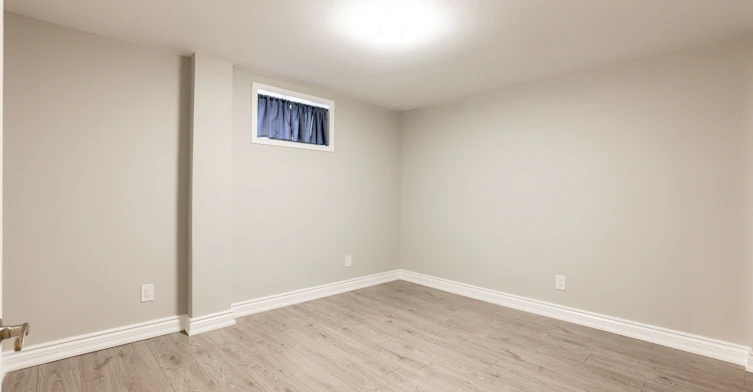 214 Kenilworth Avenue S, Hamilton, ON, L8K 2T4 - 8