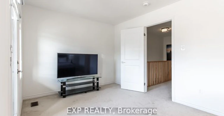 (Main)-12 Bowery Road, Brantford, ON, N3V 0A9 - 23